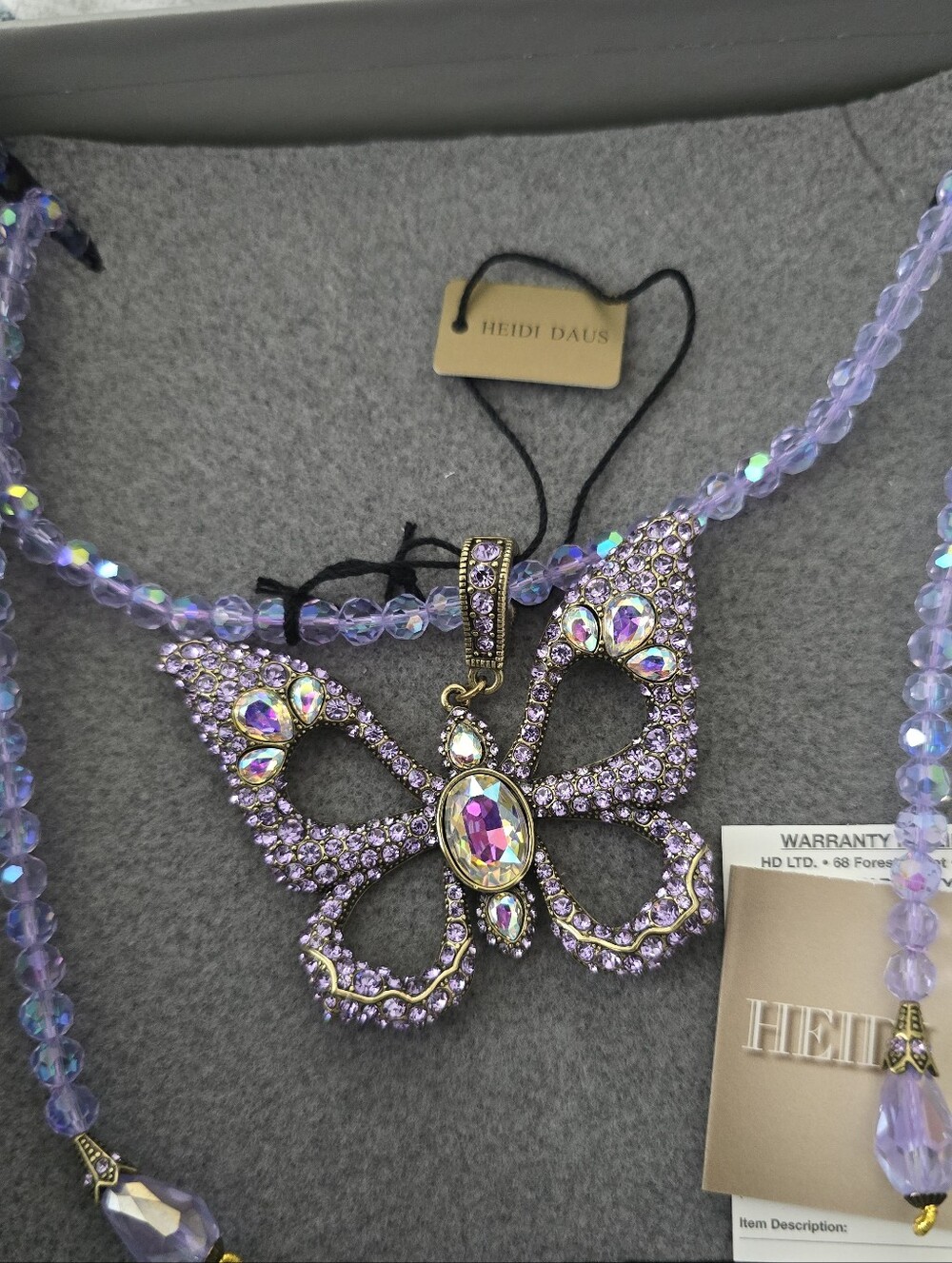 NWT Heidi Daus Monarch Magic Butterfly Beaded Lariat Necklace Violet Crystal